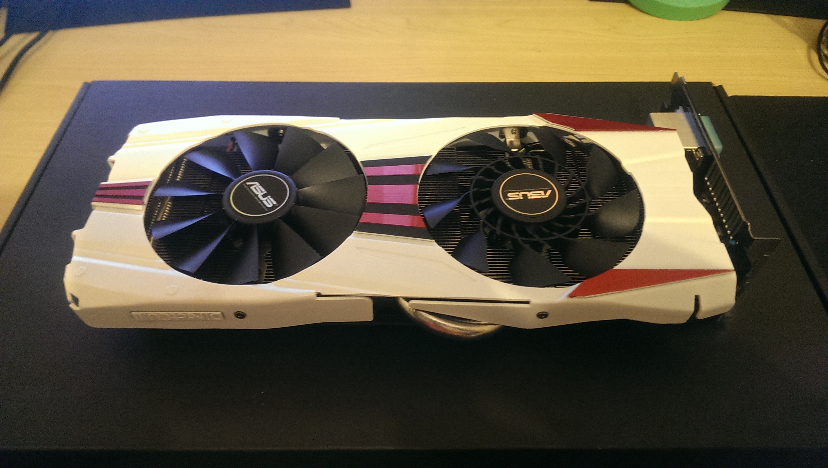My painted R9 280X DCU2 TOP
