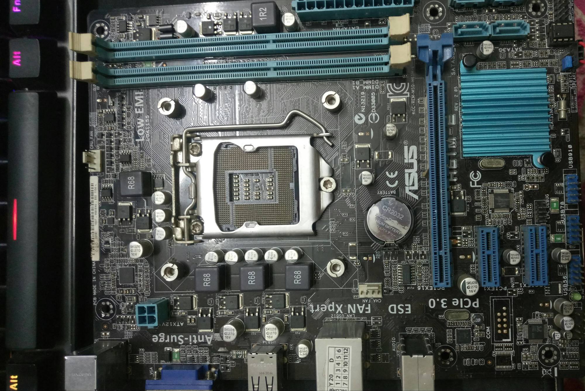 broken motherboard? - Troubleshooting - Linus Tech Tips