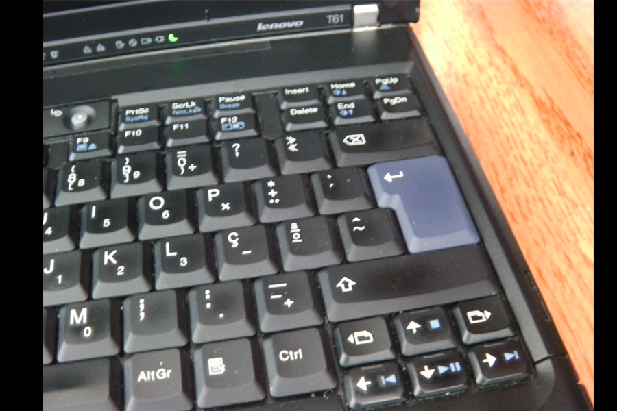Lenovo thinkpad t61 keyboard layout 8n0 711 051 a
