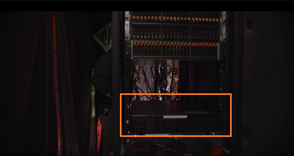 Kollegium symaskine begrænse Building a 100TB Folding@Home Server! - LTT Releases - Linus Tech Tips