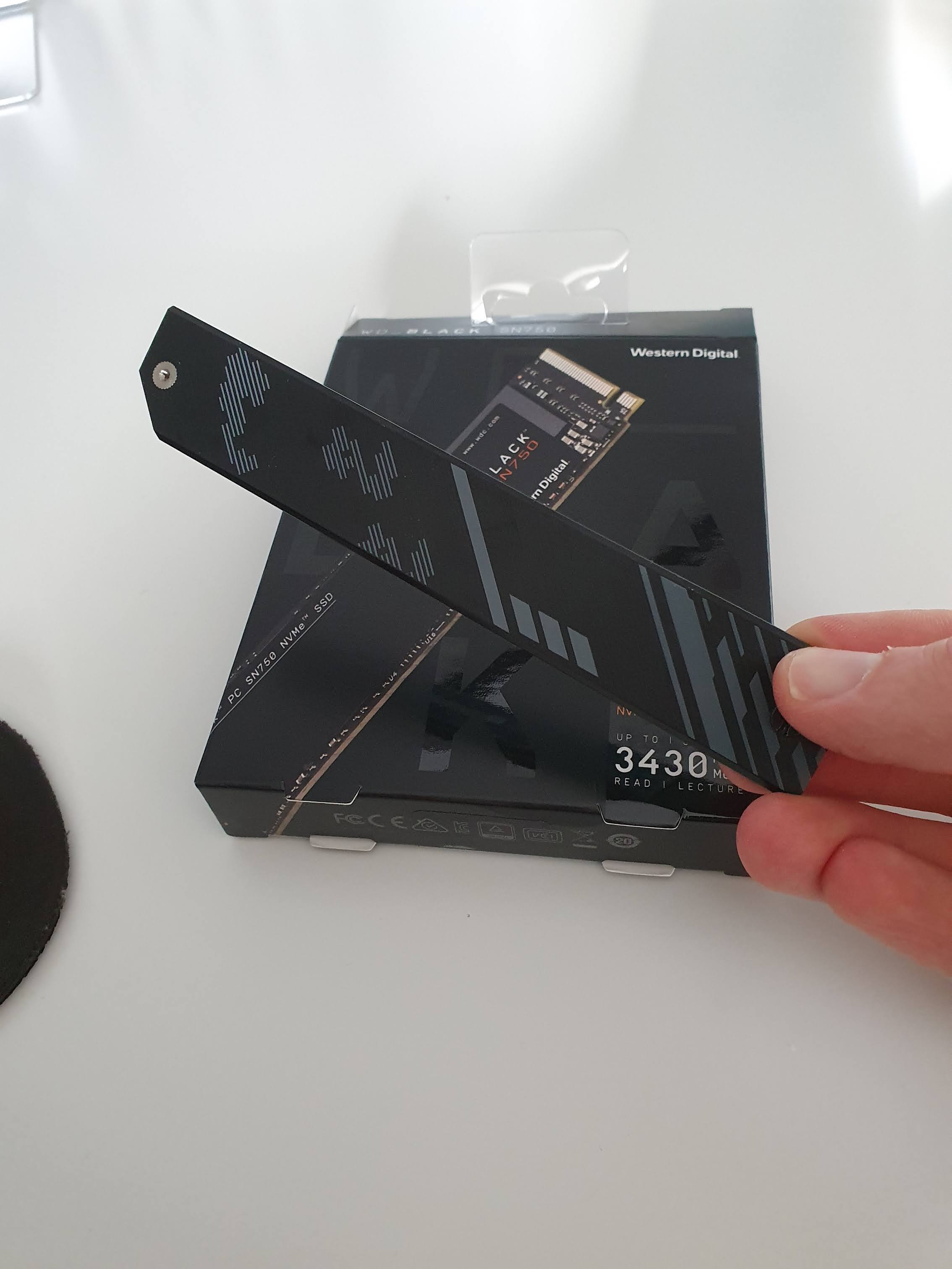 Nvme Ssd Do I Need To Take The Sticker Off Before Applying The Heatsink Storage Devices Linus Tech Tips