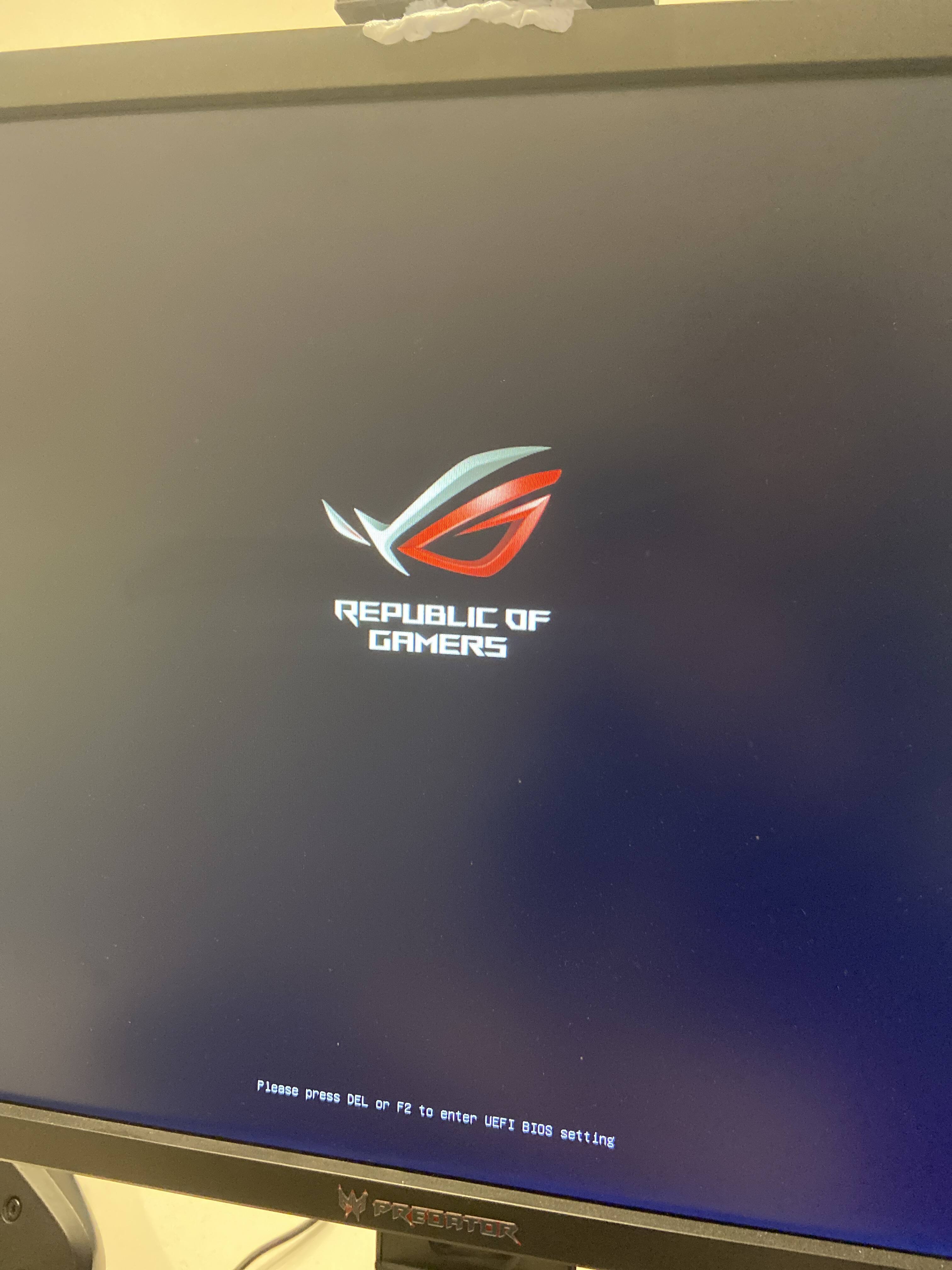 Pc stuck at republic of gamers logo and cannot boot to bios - CPUs